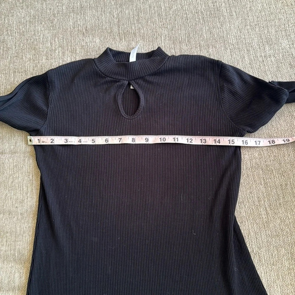 RVCA size small black bodycon ribbed keyhole dress - Picture 9 of 11